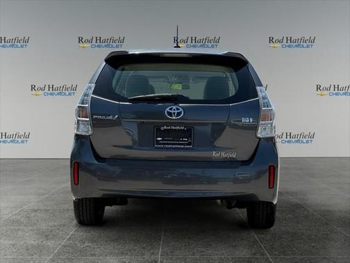 2012 Toyota Prius v Five