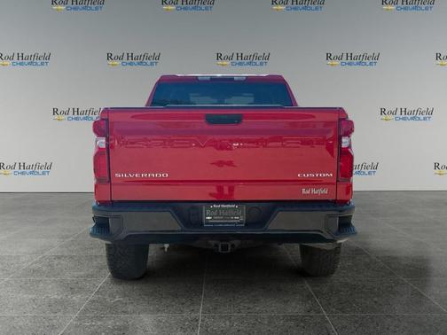 2022 Chevrolet Silverado 1500 Custom Trail Boss