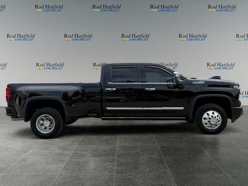 Black 2024 Chevrolet Silverado 3500 High Country
