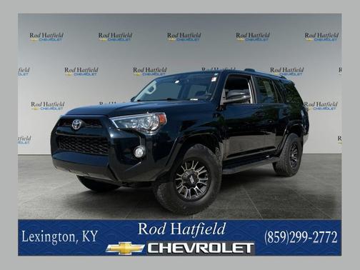 Midnight Black Metallic 2019 Toyota 4Runner SR5 Premium