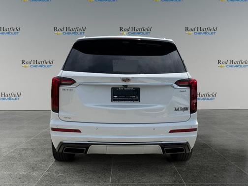Crystal White 2024 Cadillac XT6 Premium Luxury