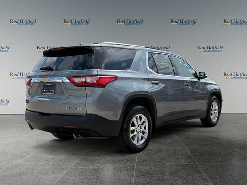 2018 Chevrolet Traverse LT Cloth