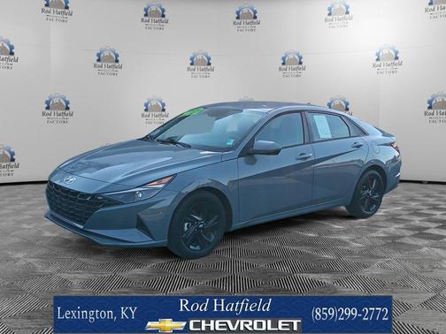 2021 Hyundai ELANTRA SEL