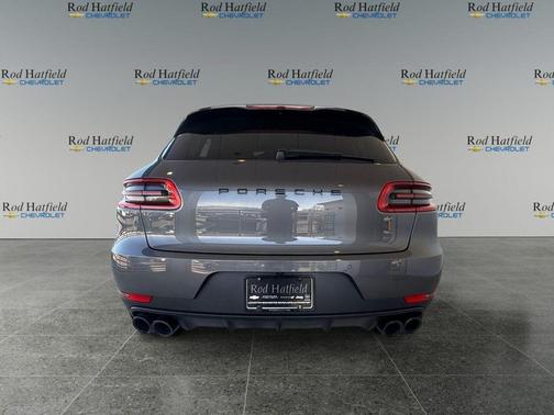 Agate Grey Metallic 2018 Porsche Macan Macan