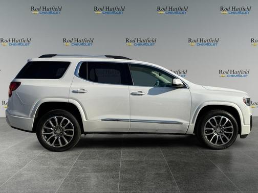 2021 GMC Acadia Denali