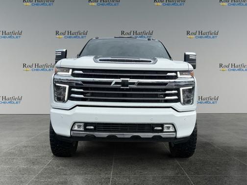 Summit White 2022 Chevrolet Silverado 2500 High Country