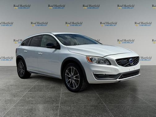 2015 Volvo V60 Cross Country T5