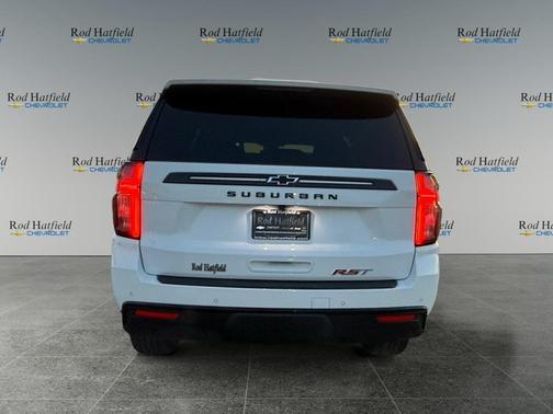 2024 Chevrolet Suburban RST