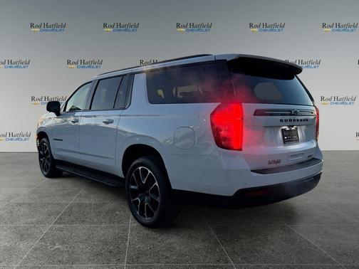 2024 Chevrolet Suburban RST