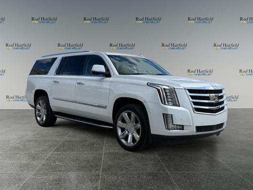 Crystal White Tricoat 2020 Cadillac Escalade ESV Premium Luxury