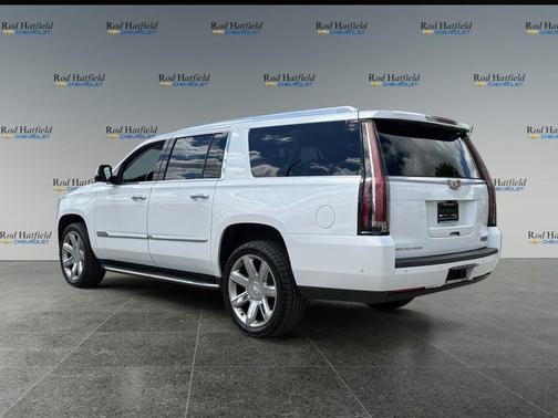 Crystal White Tricoat 2020 Cadillac Escalade ESV Premium Luxury
