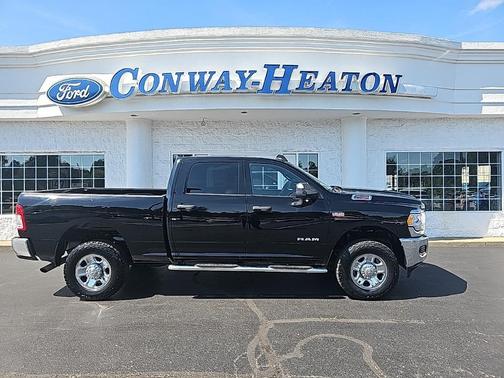 2021 RAM 2500 Tradesman Crew Cab 4x4 6'4' Box