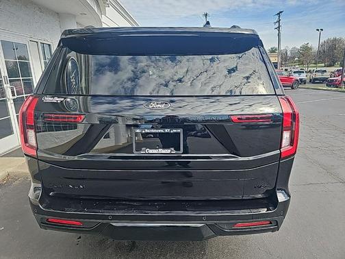 Agate Black Metallic 2026 Ford Expedition Max Platinum