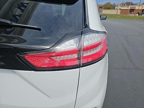 2024 Ford Edge SE