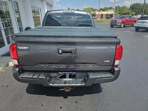 2017 Toyota Tacoma Base