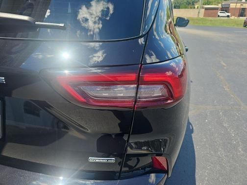 Agate Black Metallic 2024 Ford Escape ST-Line Select