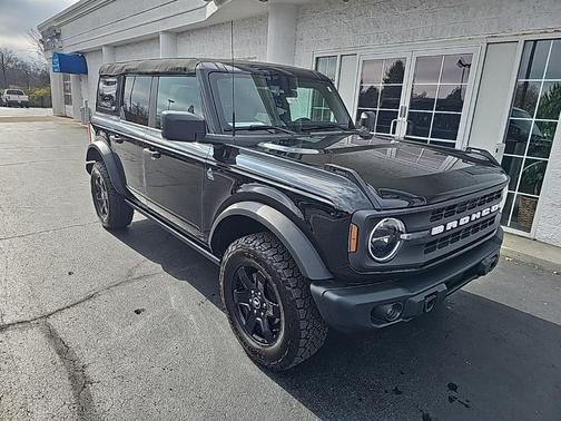 2024 Ford Bronco Black Diamond