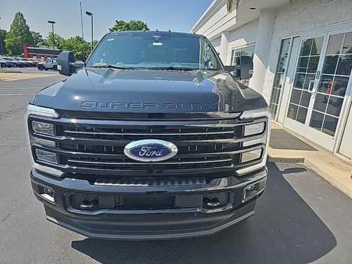 2025 Ford F-250 Platinum