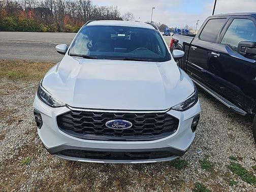 2026 Ford Escape ST-Line Select