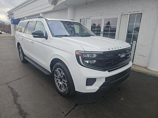 2025 Ford Expedition Max Active 4x4