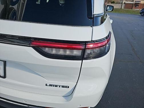 2023 Jeep Grand Cherokee Limited X