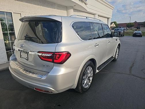 2020 INFINITI QX80 Luxe