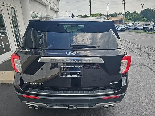 2022 Ford Explorer Platinum