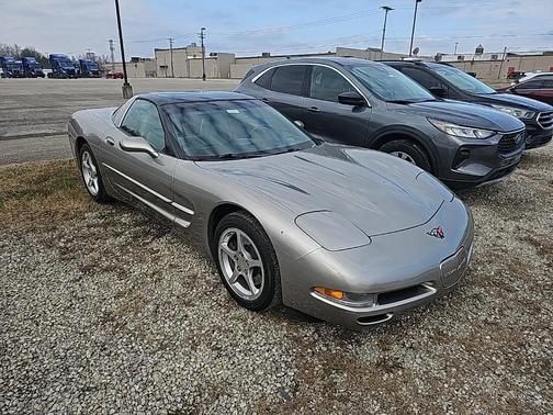 2000 Chevrolet Corvette Base