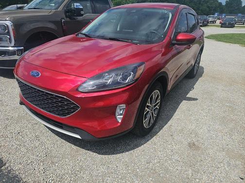 Rapid Red Metallic Tinted Clearcoat 2022 Ford Escape SEL