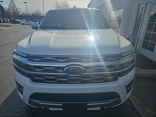 2022 Ford Expedition Max Platinum