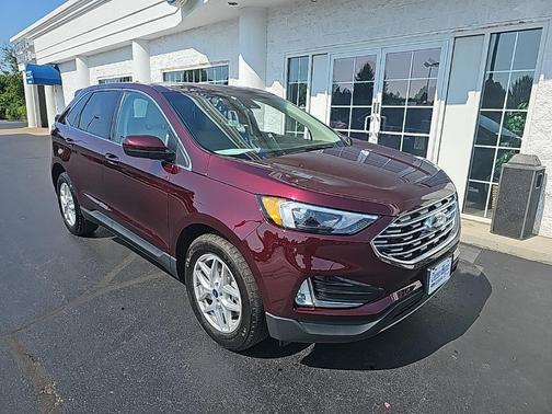 2022 Ford Edge SEL