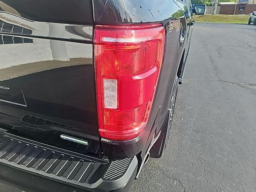 Agate Black Metallic 2022 Ford F-150 XLT