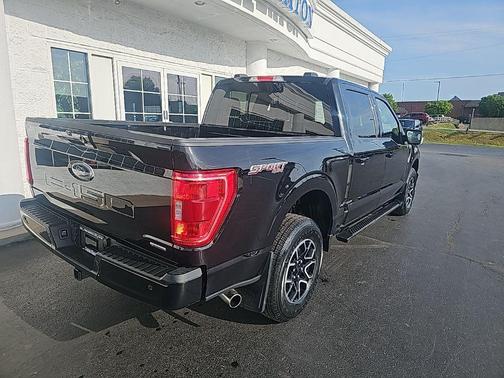 Agate Black Metallic 2022 Ford F-150 XLT