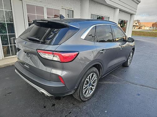 2022 Ford Escape SEL