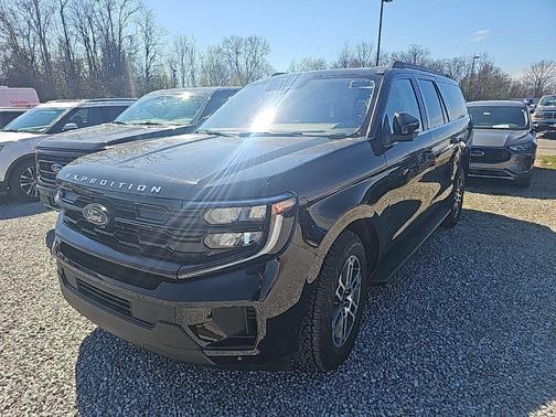 Black Metallic 2025 Ford Expedition Max Active 4x4
