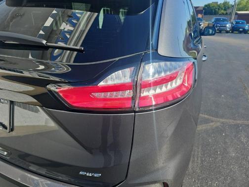 Carbonized Gray Metallic 2023 Ford Edge SEL
