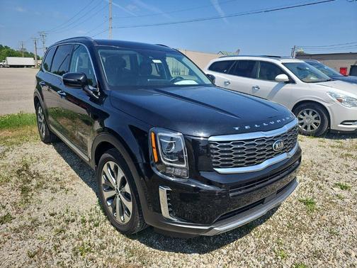 Ebony Black 2020 Kia Telluride S