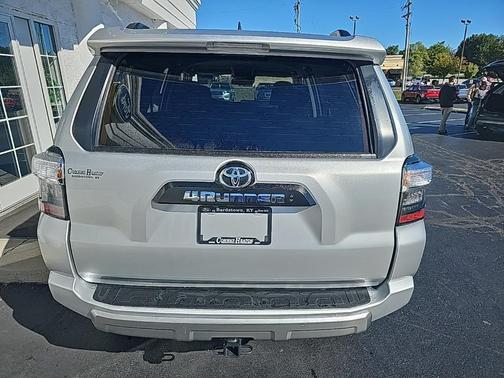 2024 Toyota 4Runner TRD Off Road