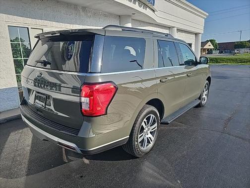 2024 Ford Expedition XLT