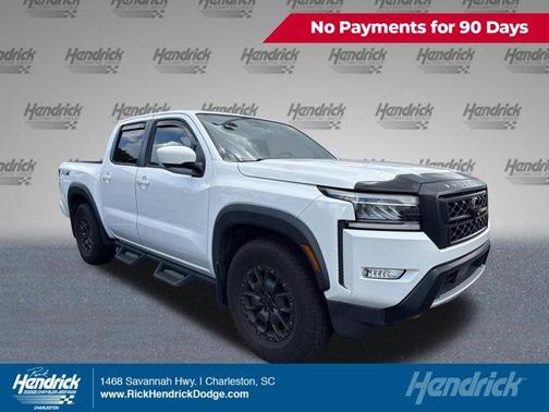 Glacier White 2023 Nissan Frontier PRO-X