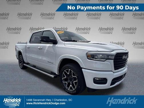 Bright White Clearcoat 2025 RAM 1500 Laramie