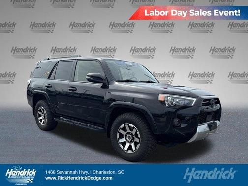 Midnight Black Metallic 2024 Toyota 4Runner TRD Off Road Premium