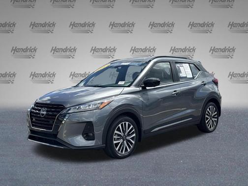 Gun Metallic 2023 Nissan Kicks SR