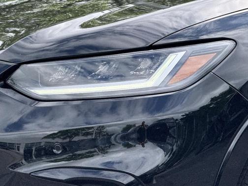 Crystal Black Pearl 2024 Honda HR-V EX-L