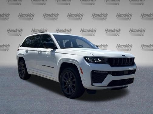 Bright White Clearcoat 2026 Jeep Grand Cherokee Limited