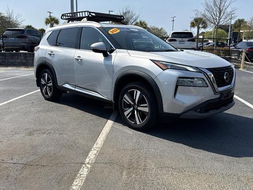 2021 Nissan Rogue SL