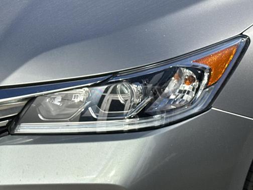 2017 Honda Accord Hybrid EX-L