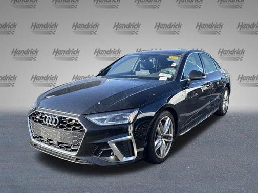 2022 Audi A4 45 S line quattro Premium