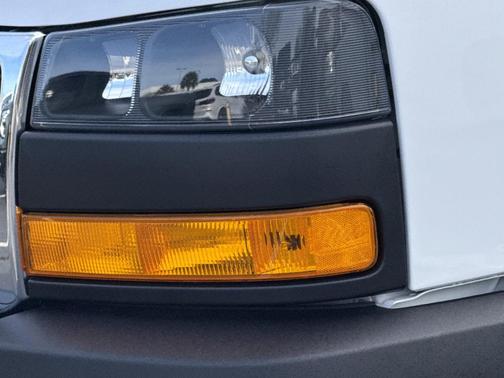 2015 GMC Savana 2500 