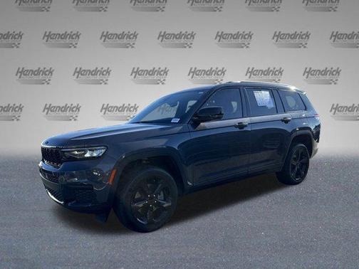 2023 Jeep Grand Cherokee L Laredo